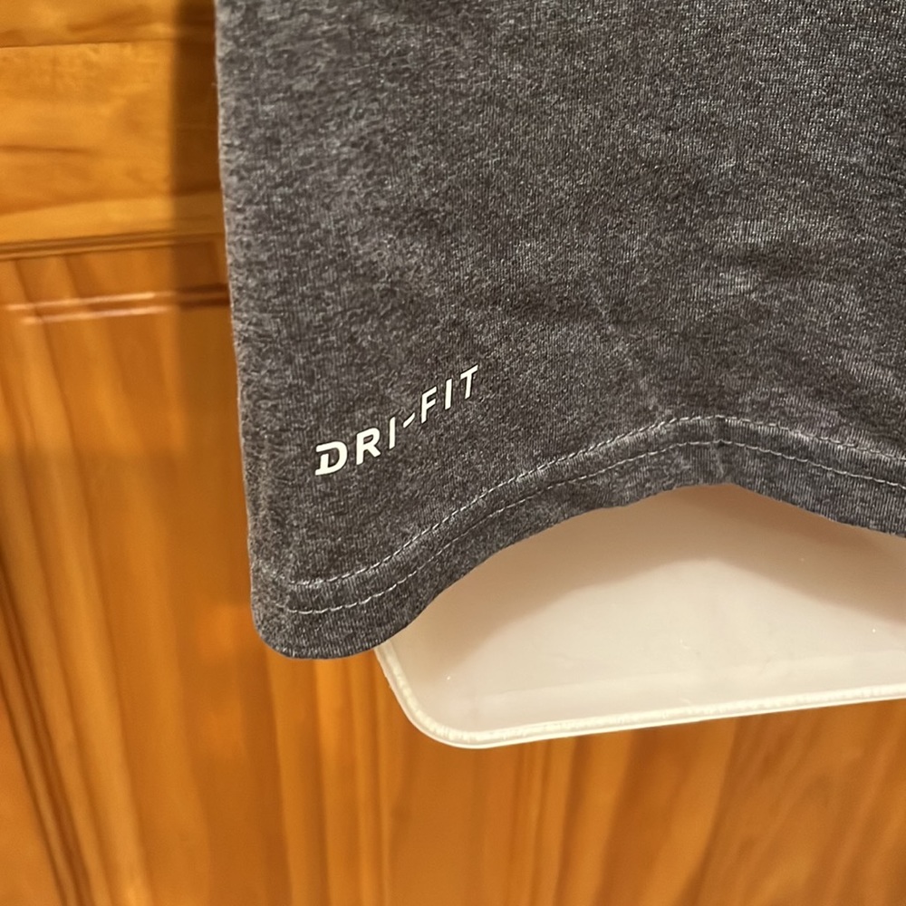 Nike Dri-Fit Oregon Tee - Picture 3 of 7
